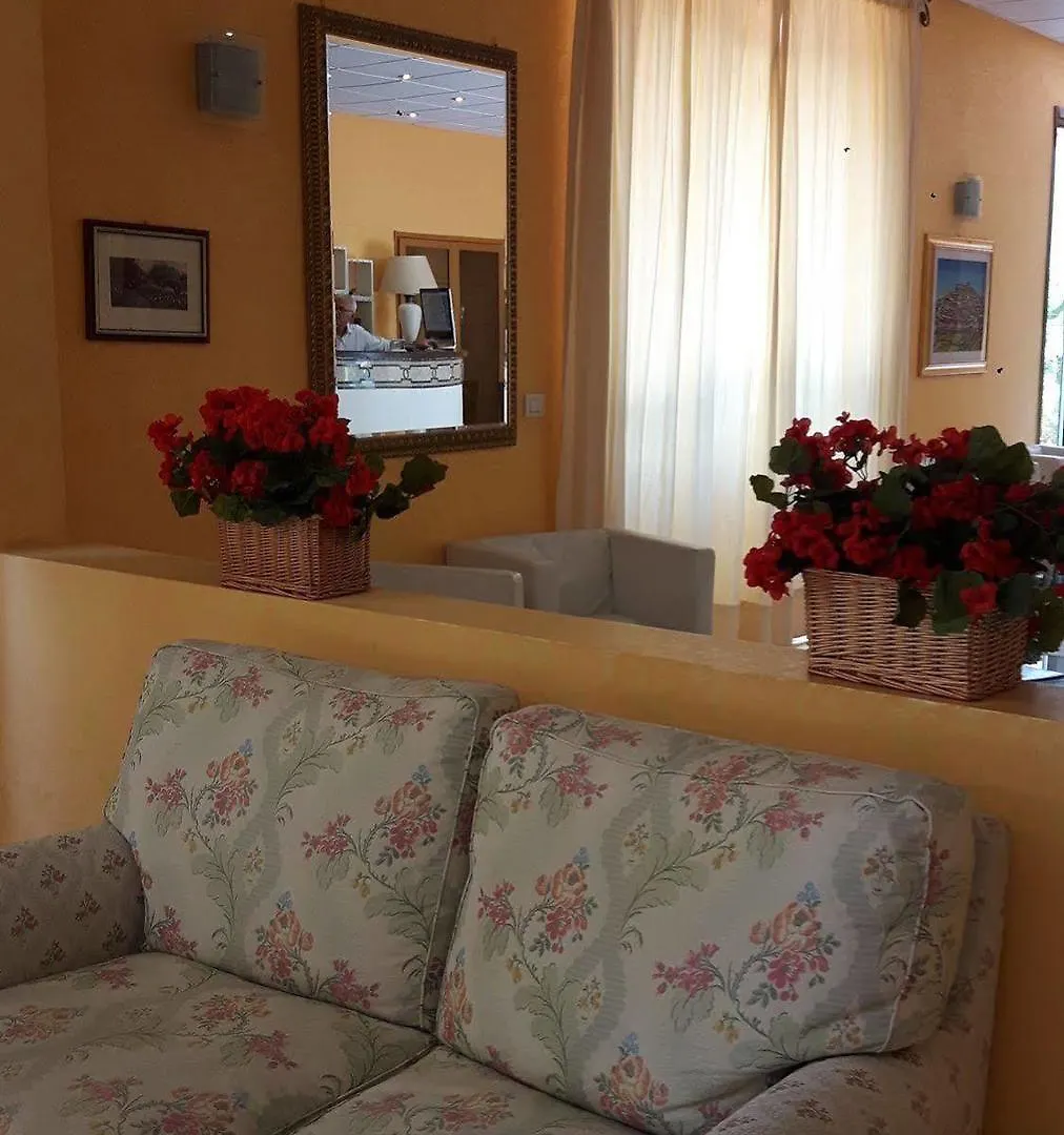 Alghero Vacanze Hotel 4*,